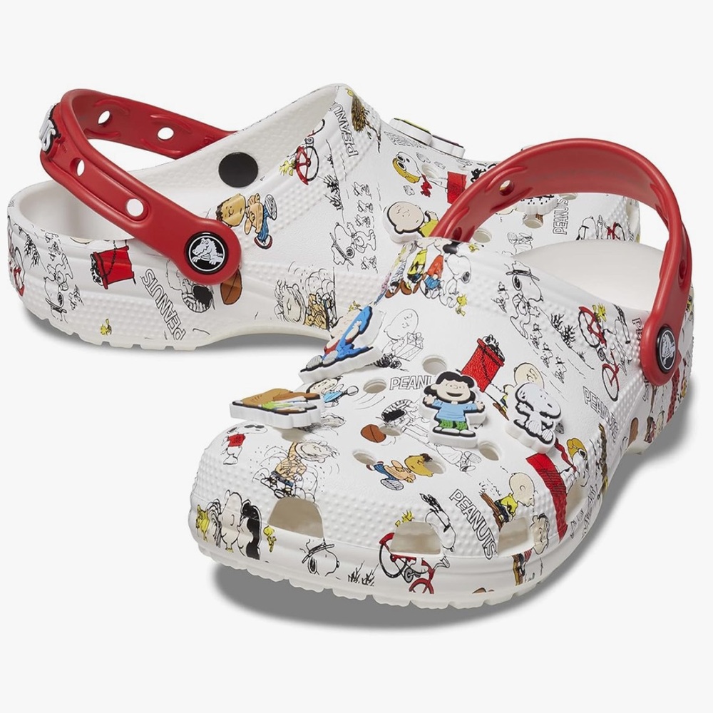 Crocs Adult Men’s US12 Classic Peanuts Charm Clog